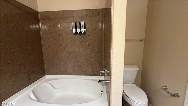 Building Photo - 6451 Parrot Ridge Ct