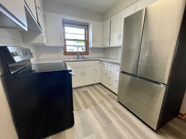 Building Photo - Nice 1bed 1bath Apartment near the Vilas Neighborhood