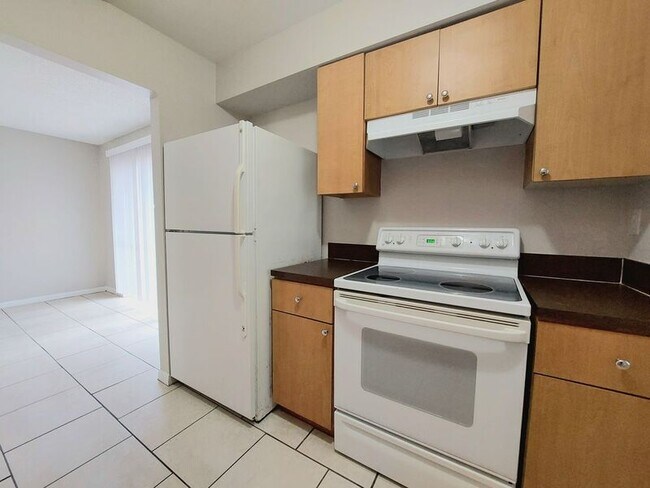 Building Photo - 124 Rebecca Ln