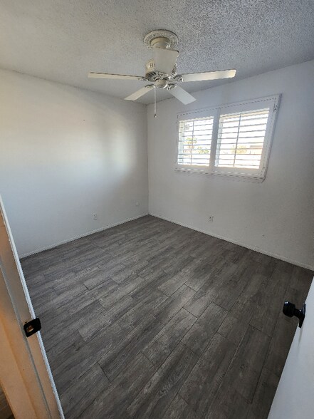 Building Photo - 5536 Longview Dr