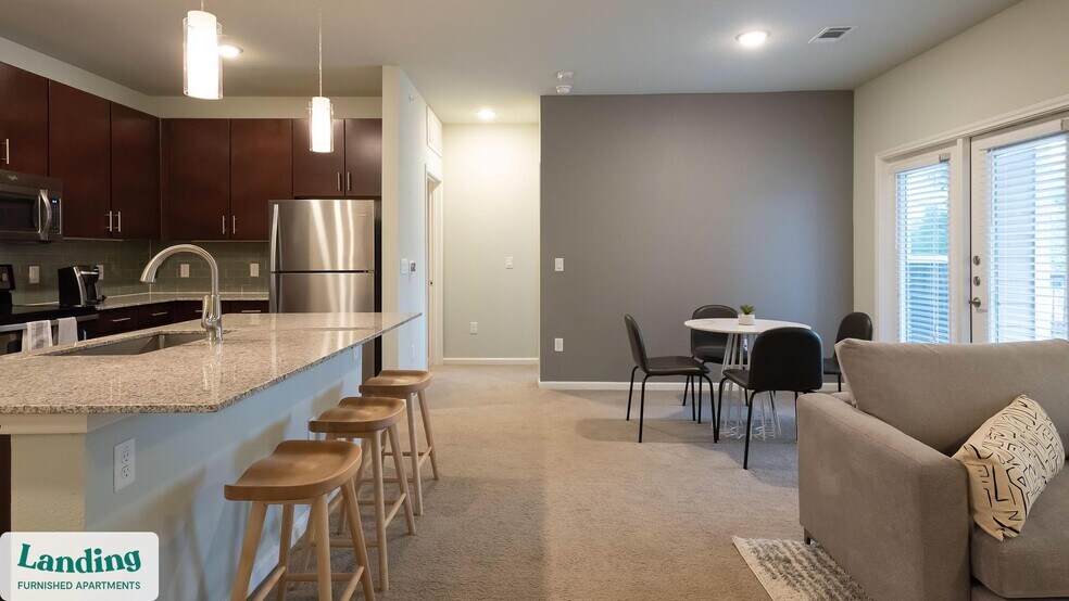 Building Photo - 715 W Slaughter Ln