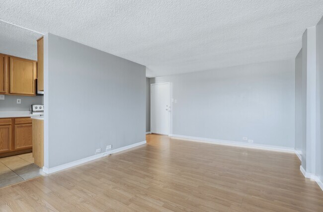 Building Photo - 2225 Buchtel Blvd S