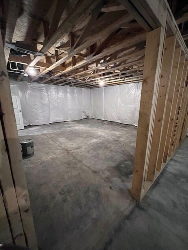 Building Photo - Fresh. Modern. Yours. New Ranch Home in Ar...