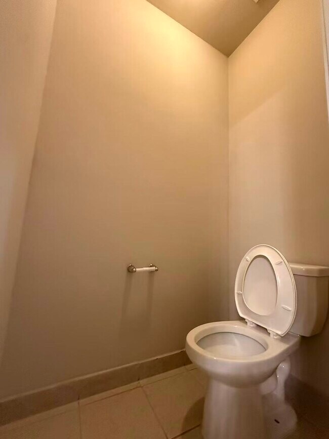 Building Photo - 24323 Marcello Lakes Dr