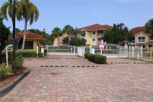 Building Photo - 13131 Bella Casa Cir
