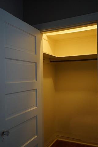 Building Photo - 1325 Barnes Dr