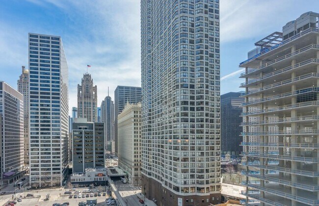 Building Photo - 440 N Wabash Ave