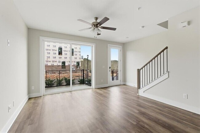 Building Photo - 742 Urban Grange Way