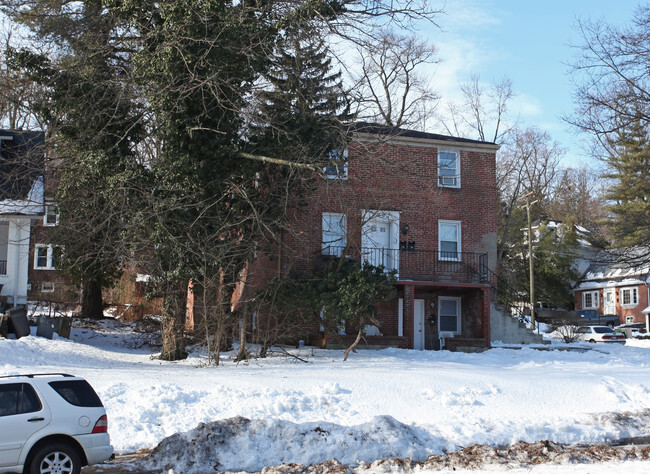 Building Photo - 5907 Gwynn Oak Ave