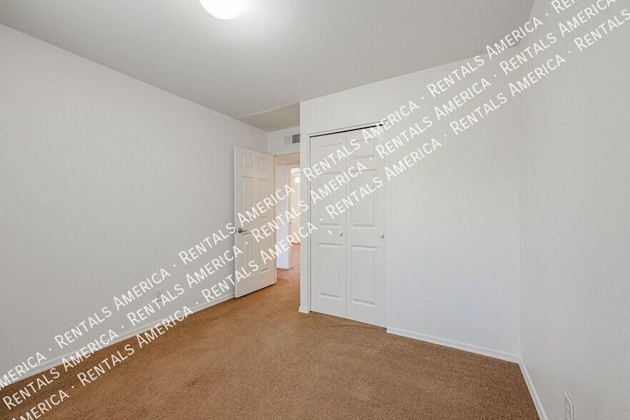Building Photo - 335 E Papago Dr