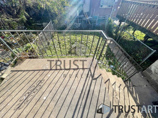 Building Photo - 7152 Theodore St