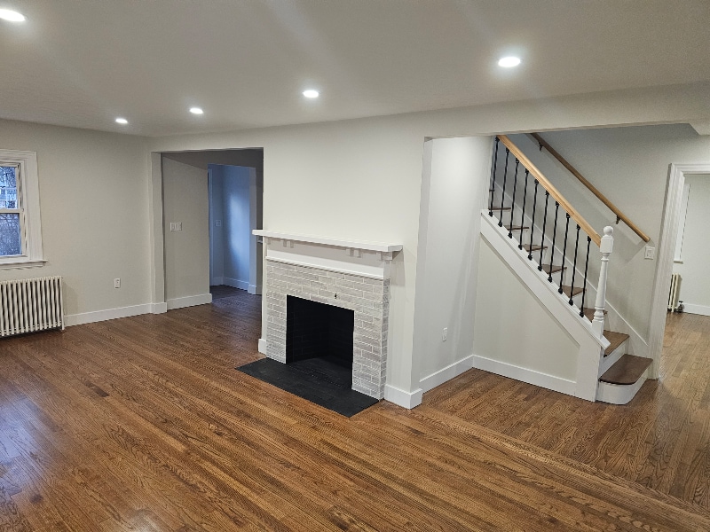 Building Photo - 1 Triangle St