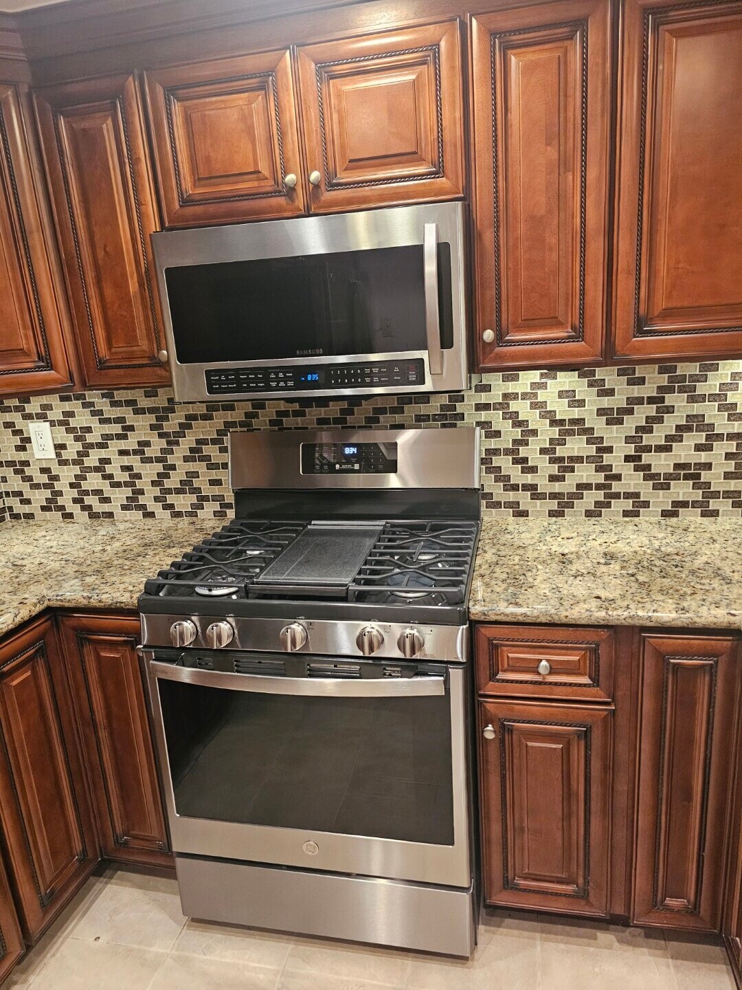 Gas Stove - 25 Weepingwood