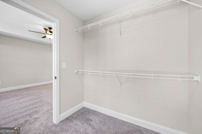 Building Photo - 280 Mulberry Dr