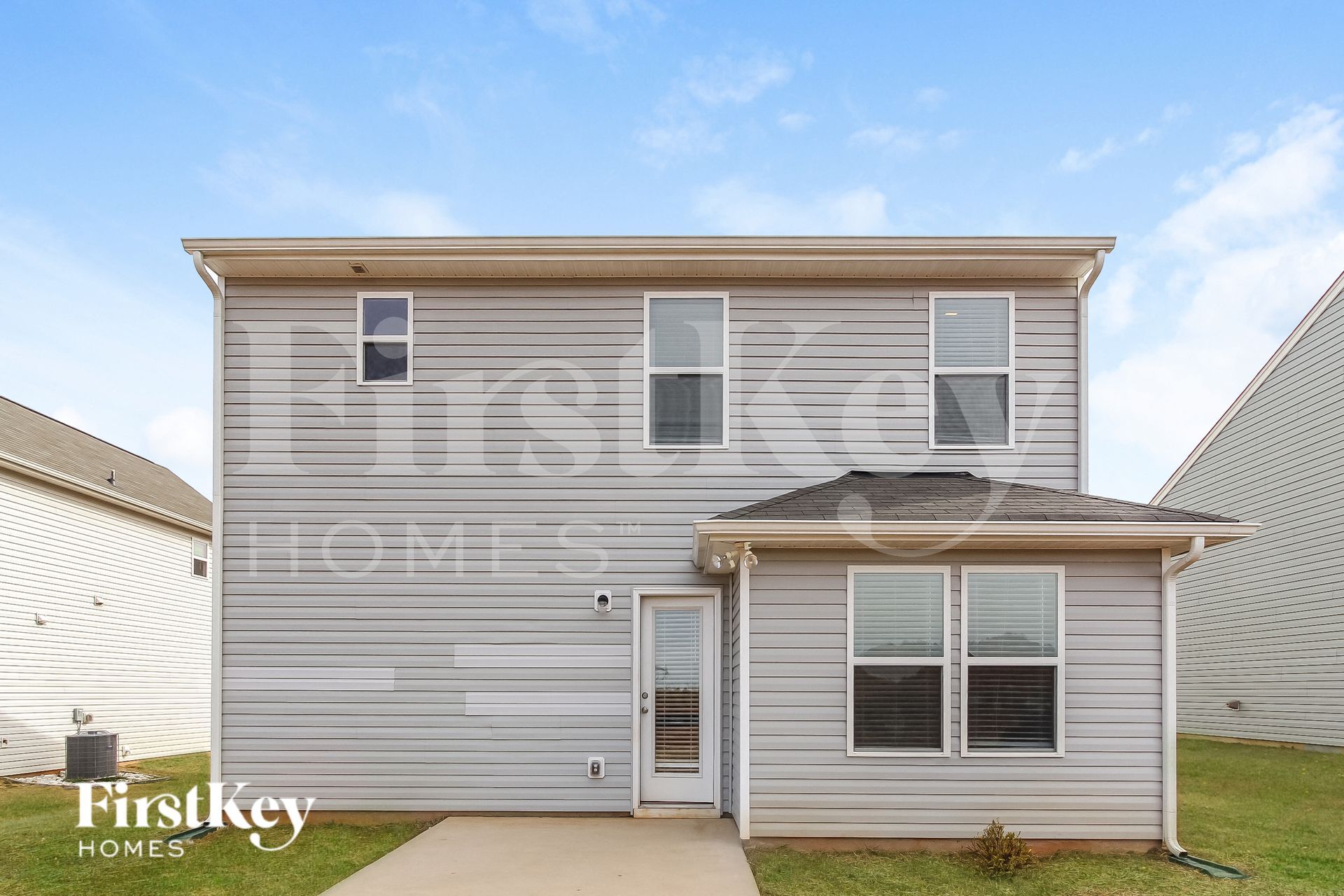 Building Photo - 147 Hidden Lakes Rd