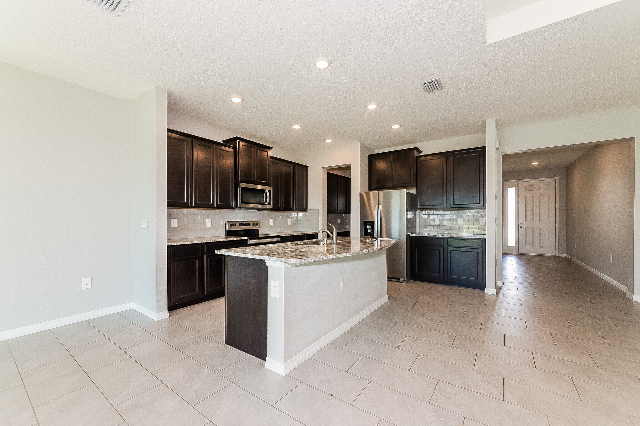 Building Photo - 5215 Tannin Ln