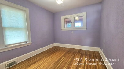 Building Photo - 3901 Standish Ave
