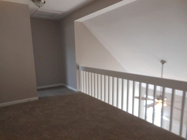 Building Photo - 4127 Lake Mist Dr NW