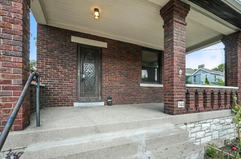 Building Photo - 348 Volkert St