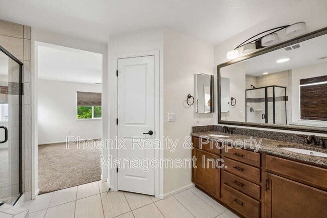 Building Photo - 1417 Lander Ln