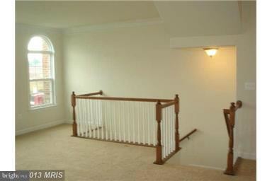 Building Photo - 1709 Taymount Terrace NE