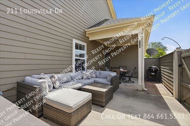 Building Photo - 211 Louisville Dr