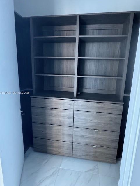 Building Photo - 17550 Collins Ave