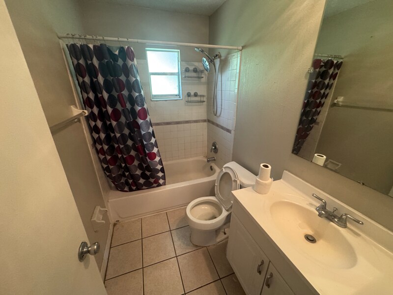 Building Photo - 7403 Mead Dr