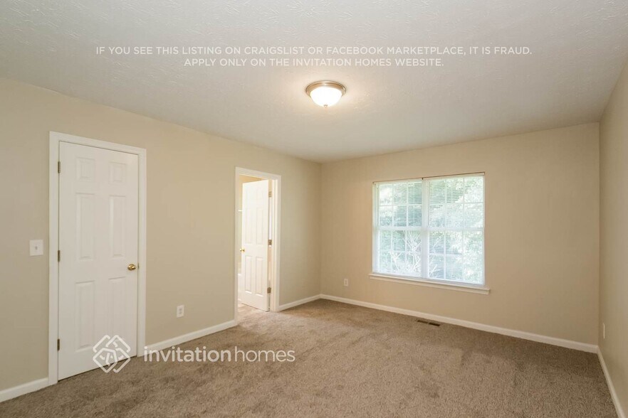 Building Photo - 516 Shaggy-Hickory Tr