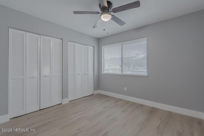 Building Photo - 2131 Sea Hawk Dr