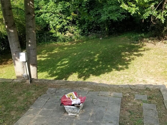 Building Photo - 817 Gertrude Pl NW