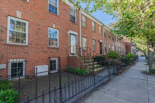 Building Photo - 351 1st St