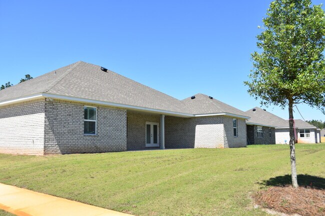 Building Photo - 173 Picnic Pl