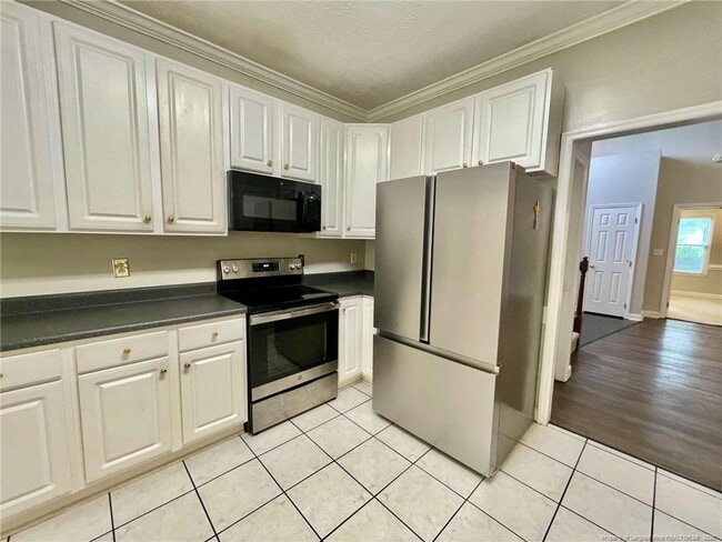 Building Photo - 260 Lick Creek Dr