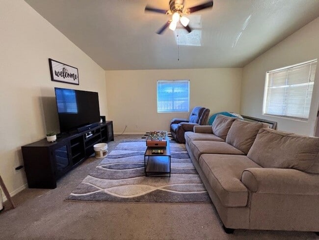 Building Photo - 3 Br 2Ba House with Garage and fenced yard**FURNISHED**