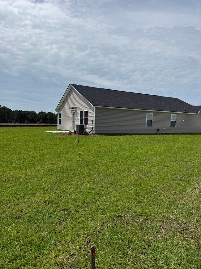 Building Photo - 1225 Black Kite Ct SW