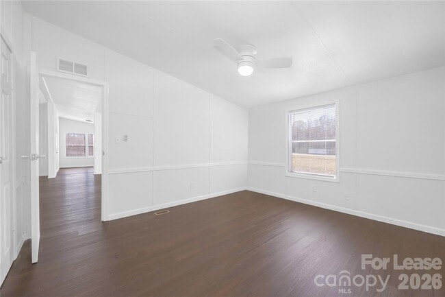 Building Photo - 1144 Eulalia Ln