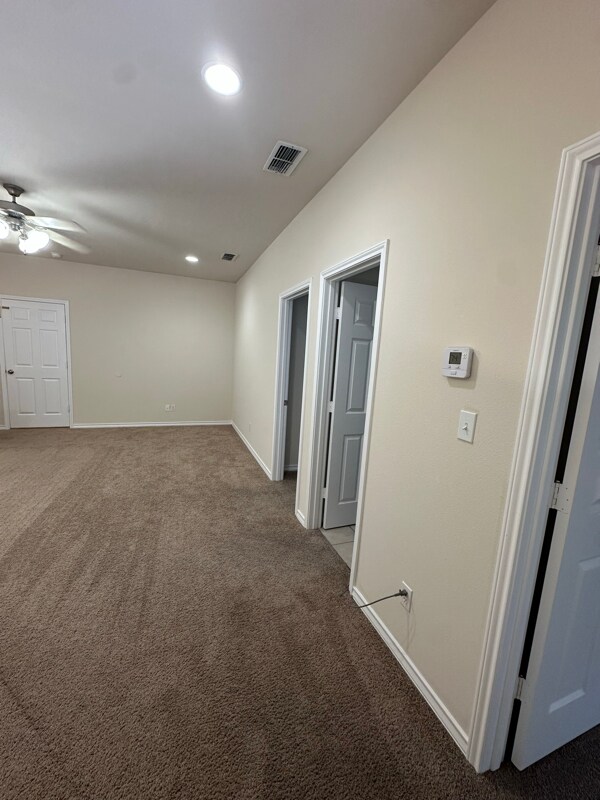 Building Photo - 15505 Palmira Ave