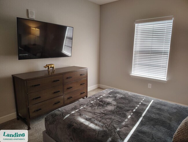 Building Photo - 120 NW 148th Terrace