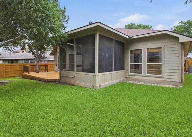 Building Photo - Charming 3-Bedroom Home with 2 Full Baths in Cibolo, TX