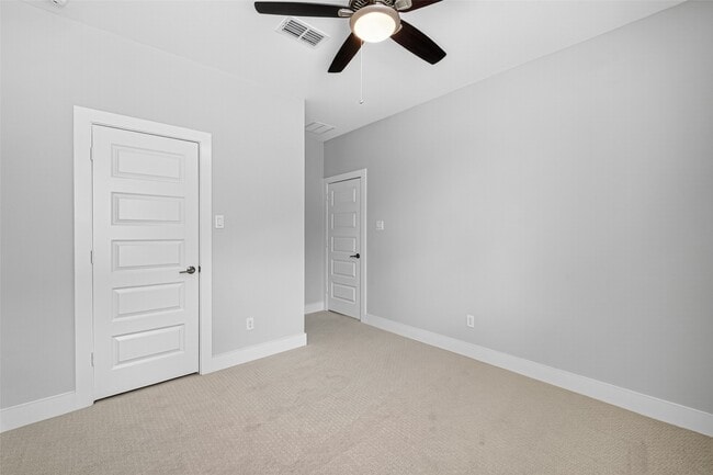 Building Photo - 151 Nightshade St