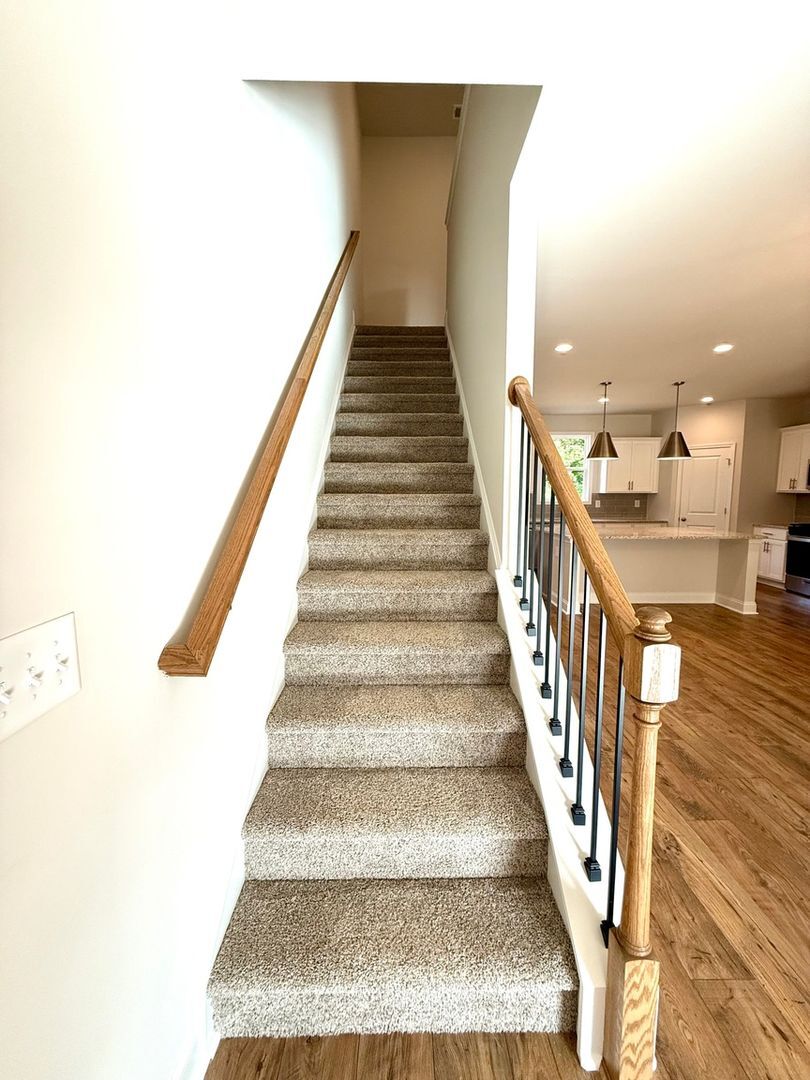 Building Photo - 1278 Ainsworth Alley