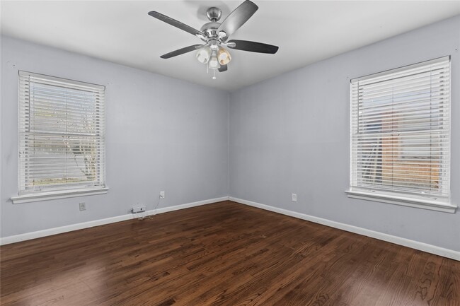 Building Photo - 1809 Westway Ave