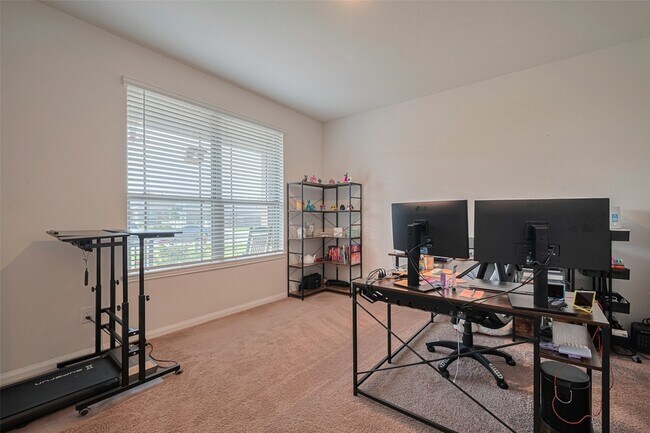 Building Photo - 308 Morning Dove Trl