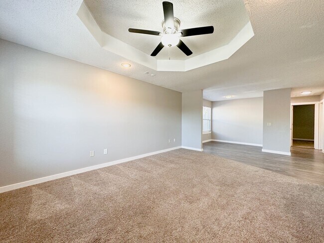 Building Photo - 1444-1446 N Dawn Drive