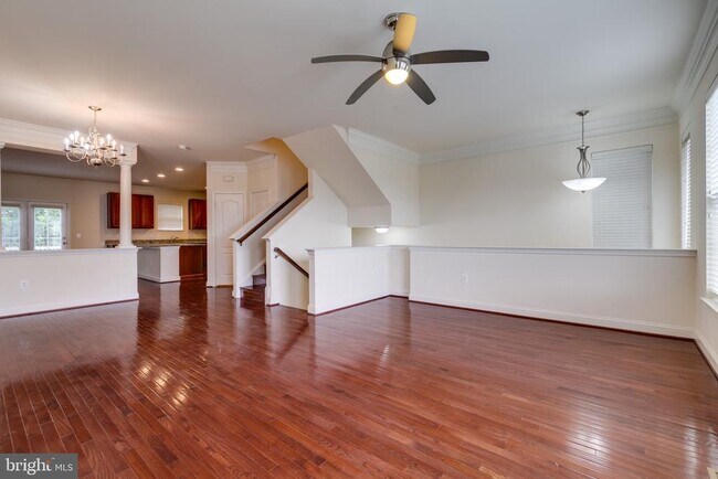 Building Photo - 2655 Glenriver Way
