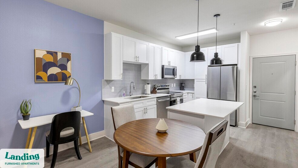 Building Photo - 15777 Quorum Dr