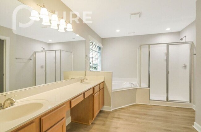 Building Photo - 5824 Clarks Fork Dr