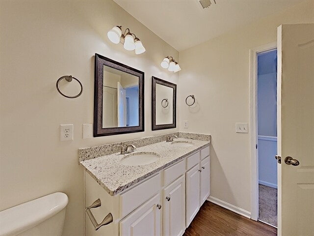 Building Photo - 11213 Harmony Ct