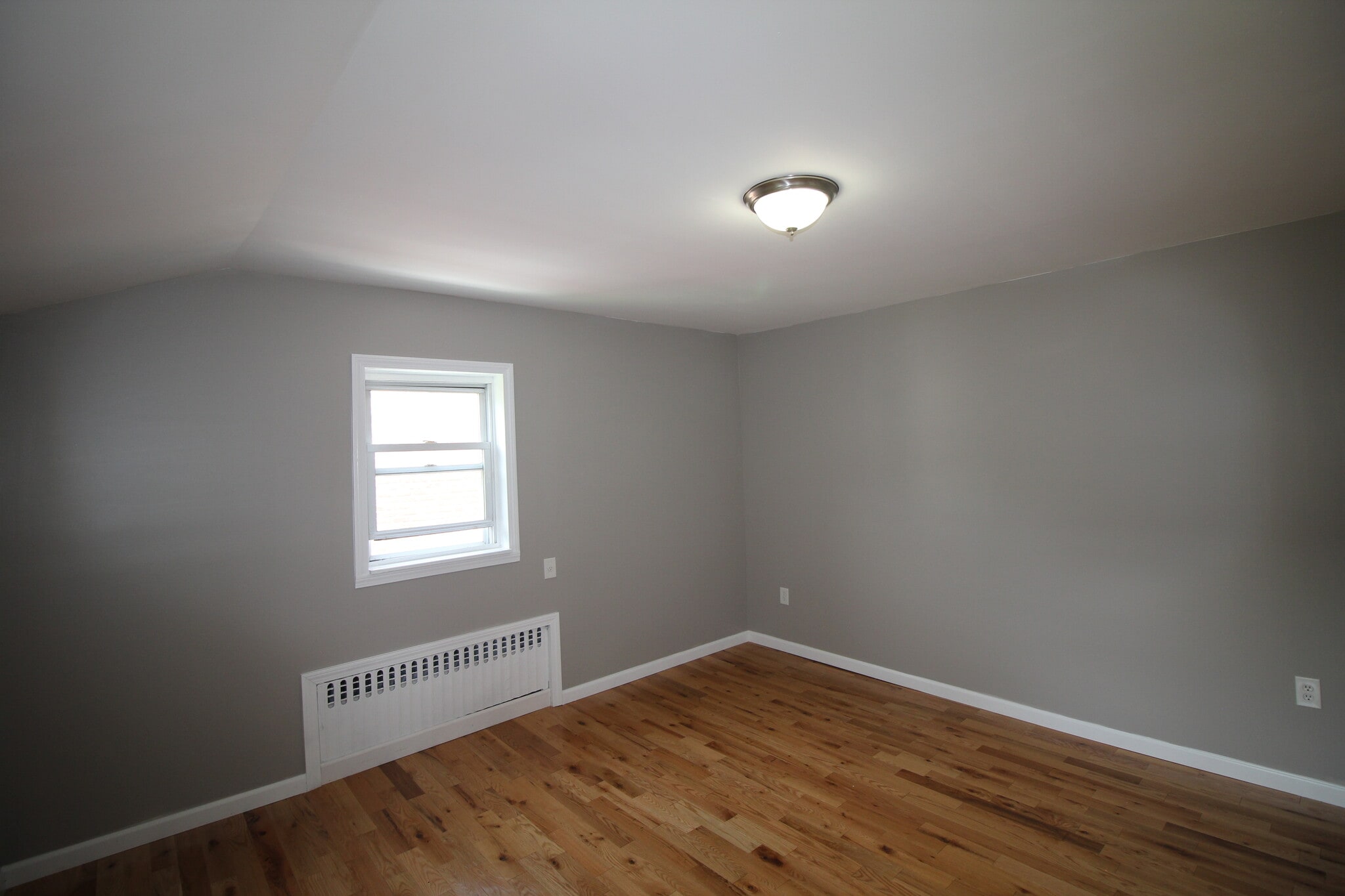 2 bedroom - 209 Tibbetts Rd